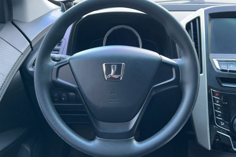 Used Luxgen U6 SUV 2016 1.8T Style Value Model
