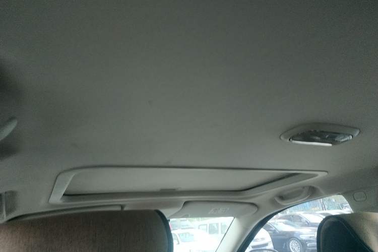 Used Jeep Compass 2014 2.0L two-wheel drive sport version