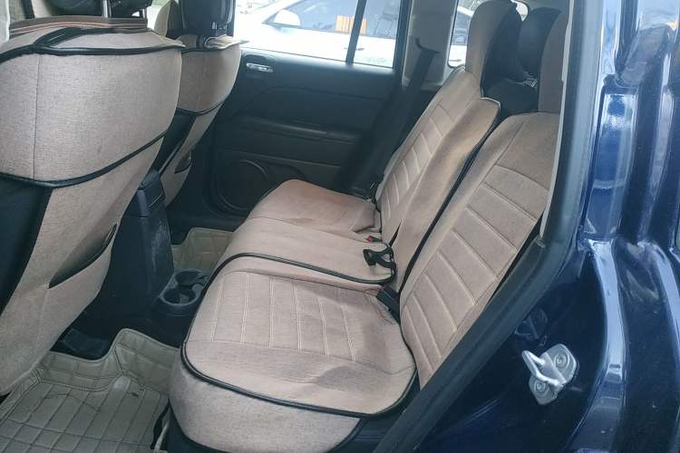 Used Jeep Compass 2014 2.0L two-wheel drive sport version