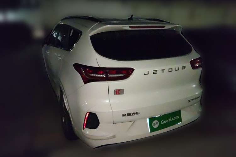 Used JETOUR X70 2020 1.5T DCT Comfort Edition 5-seater
