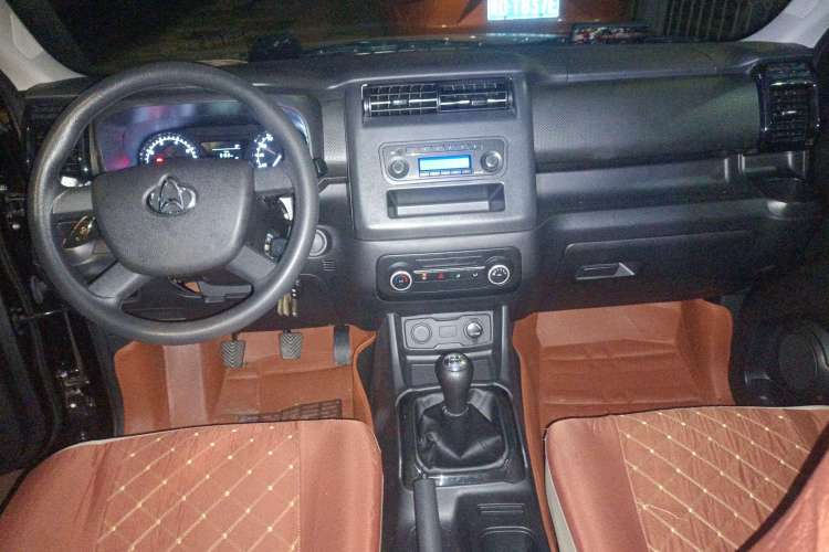 Used CHANGAN OSHAN X70A 2018 1.5L Manual Standard Edition