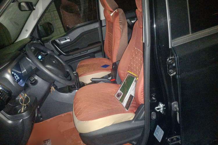 Used CHANGAN OSHAN X70A 2018 1.5L Manual Standard Edition