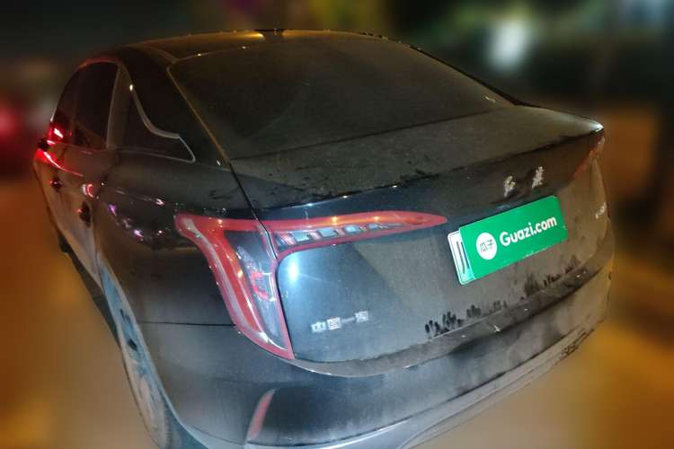 Used Hongqi E-QM5 2022 431 km Charge & Enjoy Edition