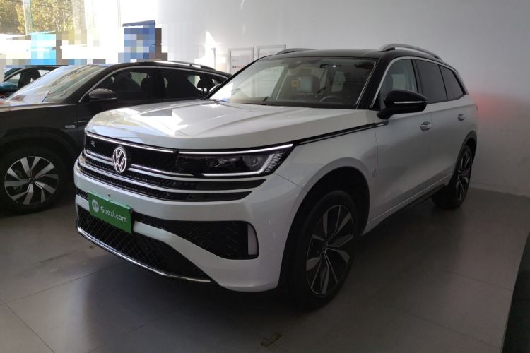 Used Volkswagen Tavendor 2023 380TSI All-Wheel Drive R-Line Journey Edition