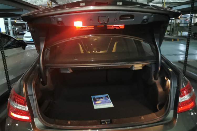 Used Mercedes-Benz E-Class 2012 E 200 CGI Coupe
