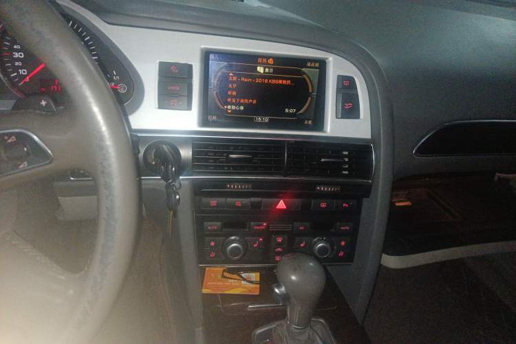 Used Audi A6L 2009 2.4L Technology version