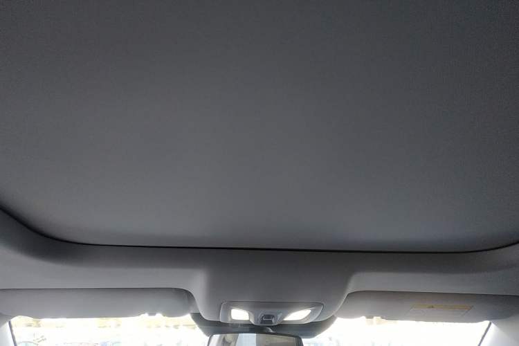 Used CHANGAN UNI-K iDD 2023 Smart Electric iDD 1.5T 135km Smart Leading Model
