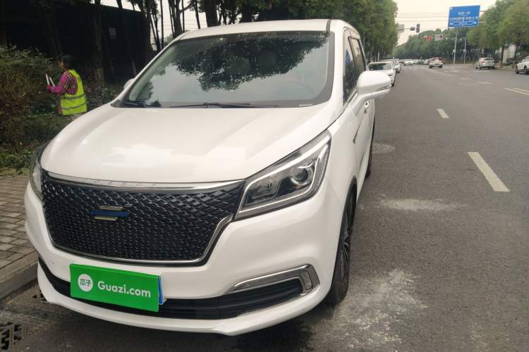 Used Oshan Cosmos 2019 1.5T Automatic Flagship Version China VI Standard