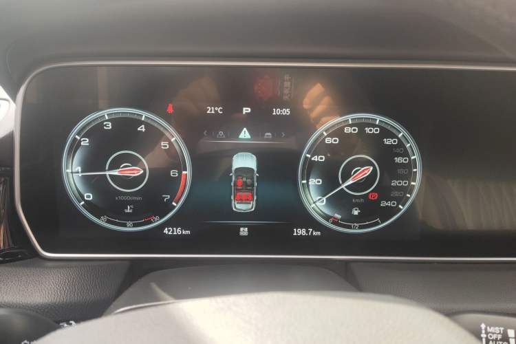 Used Hongqi HS5 2022 Facelifted Version 2.0T Smart Connect Flagship All-Wheel-Drive Edition