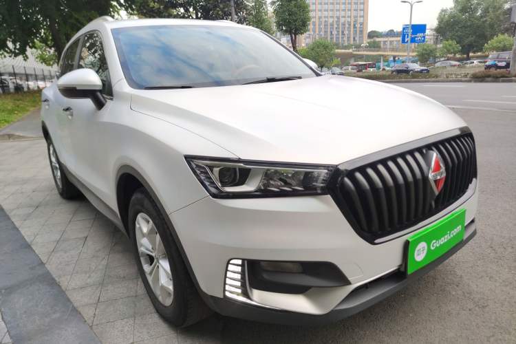 Used BORGWARD BX5 2017 20TGDI Automatic Two-Wheel Drive Pioneer Edition