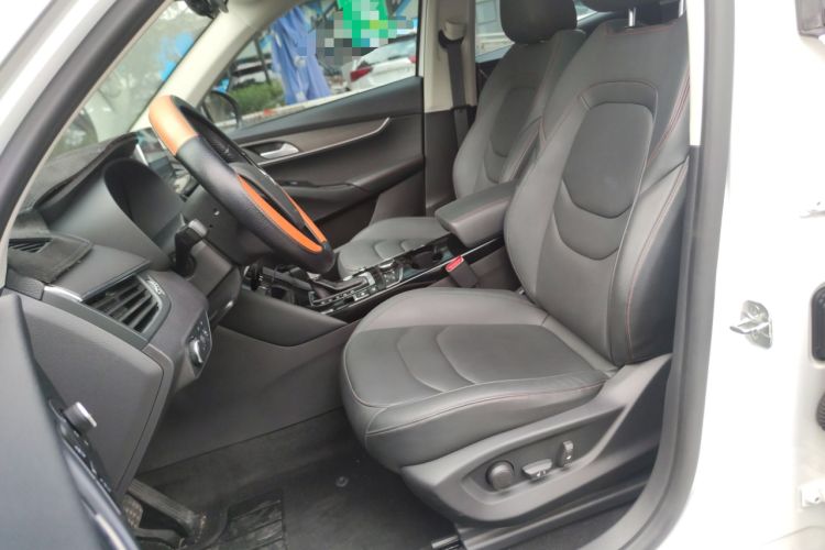 Used BORGWARD BX5 2017 20TGDI Automatic Two-Wheel Drive Pioneer Edition