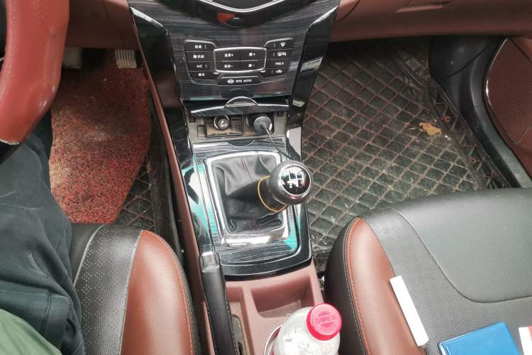 Used BYD Surui 2015 Revised Version 1.5L Manual Luxury Edition