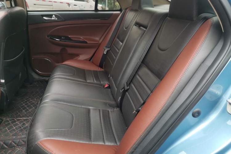 Used BYD Surui 2015 Revised Version 1.5L Manual Luxury Edition