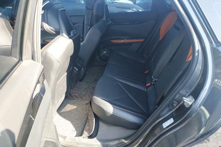 Used CHANGAN UNI-V iDD 2023 ZhiDian iDD 1.5T 113km ZhiKu Model