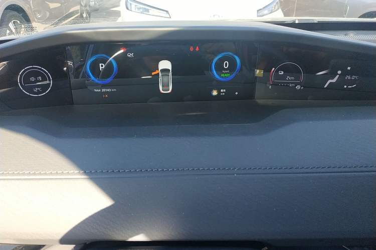 Used CHANGAN UNI-V iDD 2023 ZhiDian iDD 1.5T 113km ZhiKu Model