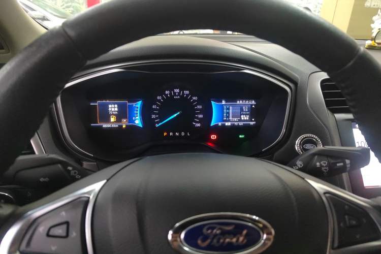 Used Ford Mondeo New Energy 2018 2.0 PHEV Smart-Controlled Fashion Edition China VI Standard