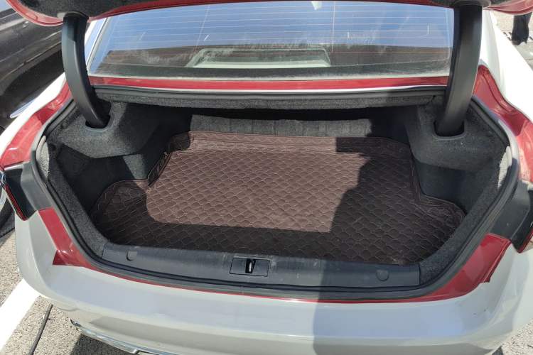 Used Geely Auto Emgrand GT 2018 1.5T MHEV Yaozun Edition