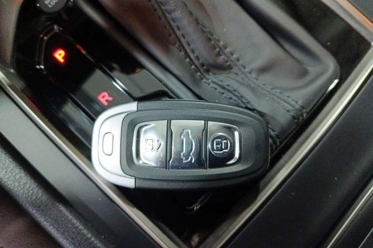 Used Hongqi H7 2018 2.0T Flagship Edition
