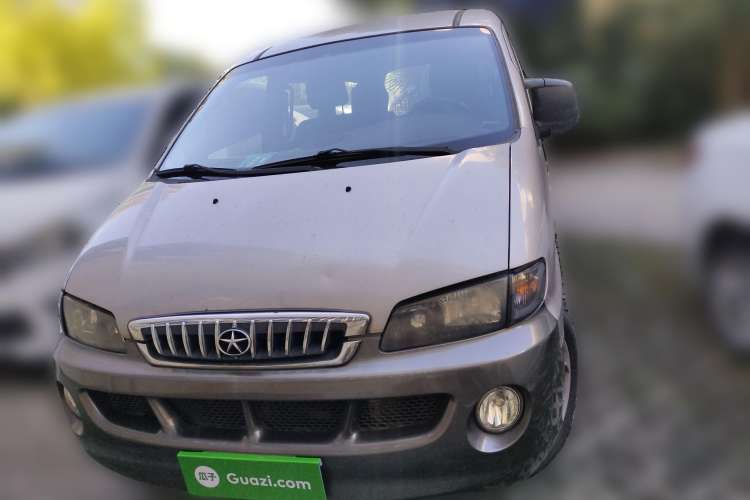 Used JAC Refine 2011 2.0L Shuttle Gasoline Comfort Edition HFC4GA3
