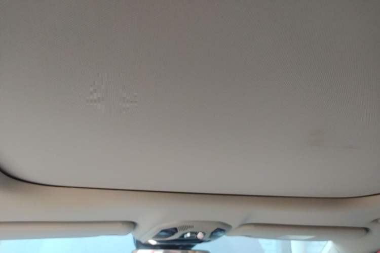 Used Lynk & Co 06 EM-P 2022 PHEV Shero Pink Special Edition Headliner