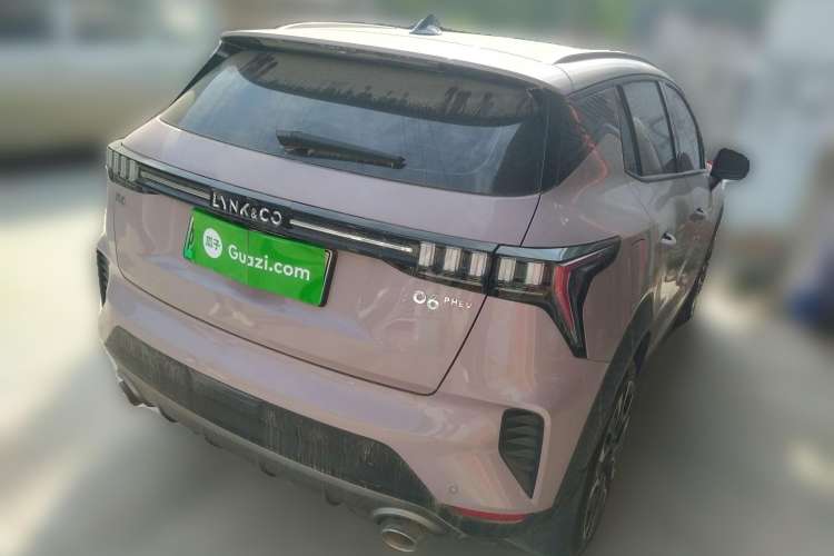 Used Lynk & Co 06 EM-P 2022 PHEV Shero Pink Special Edition Rear Right 45 Deg