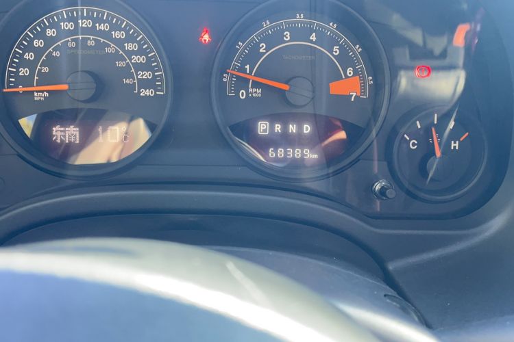 Used Jeep Compass 2015 2.0L two-wheel drive sport version