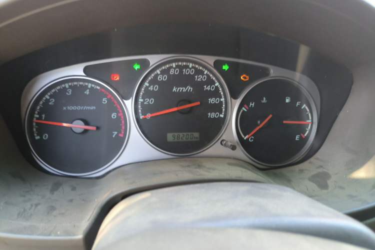 Used JMC Baodian 2015 2.8T New Fashion Diesel Two-Wheel Drive Comfort Edition JX493ZLQ4C
