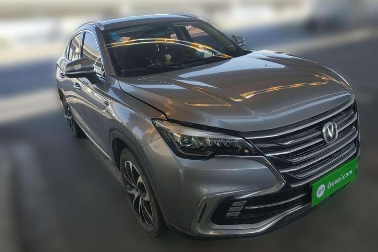 Used CHANGAN CS85 COUPE 2019 1.5T DCT Dynamic Version China VI Standard
