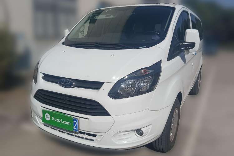 Used Ford Transit 2019 2.0T Diesel Commercial & Travel Short Wheelbase Low-Roof 9-Seater China VI
