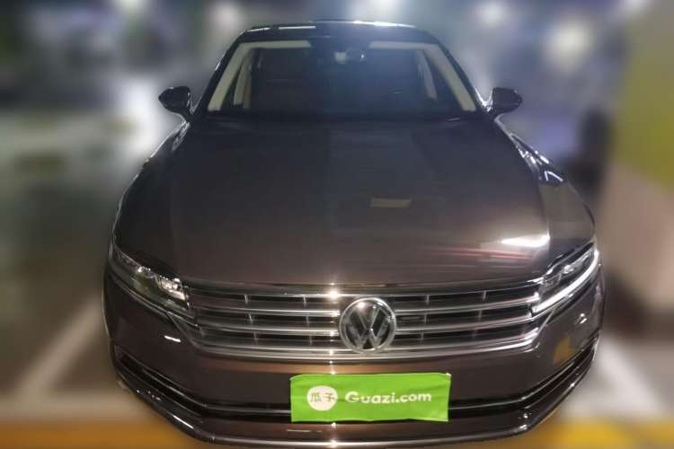 Used Volkswagen Phideon 2018 Revised Version 380TSI Two-Wheel Drive Business Edition
