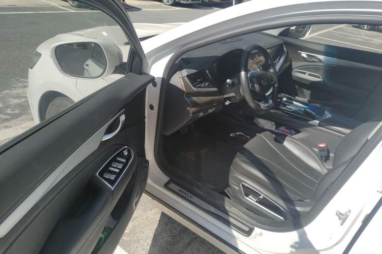 Used Geely Auto Emgrand GT New Energy 2018 1.5T PHEV Yaoxiang Edition Driver Seat