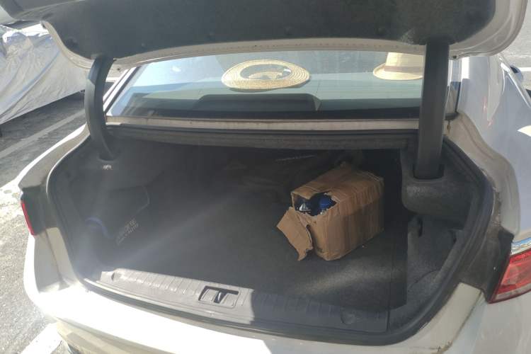 Used Geely Auto Emgrand GT New Energy 2018 1.5T PHEV Yaoxiang Edition Trunk