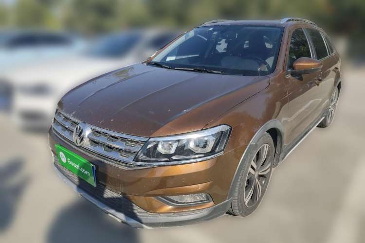 Used Volkswagen Cross Lavida 2017 230TSI DSG Luxury Edition