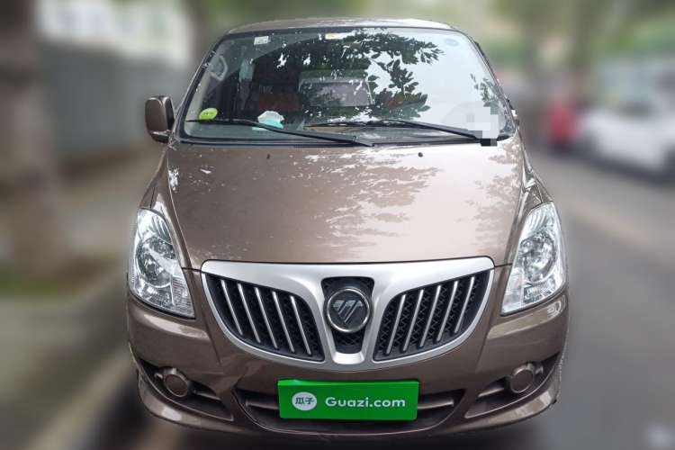 Used Foton Scenic G5 2019 2.0L New Express 6-Seater 1TZ
