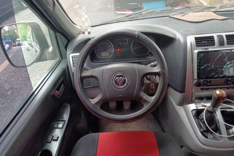 Used Foton Scenic G5 2019 2.0L New Express 6-Seater 1TZ
