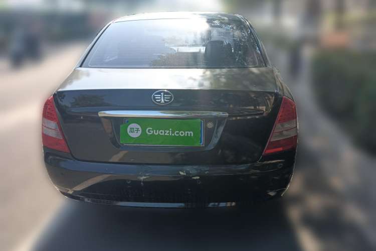 Used Bestune B70 2011 2.0L automatic luxury edition
