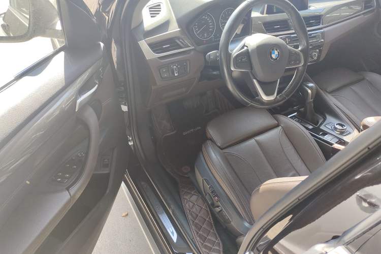 Used BMW X1 2018 xDrive20Li Luxury Edition
