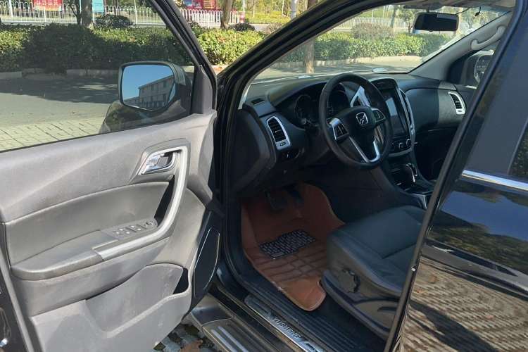 Used JMC Yusheng S350 2013 2.4T Automatic 2WD Diesel Luxury Edition 5 Seats