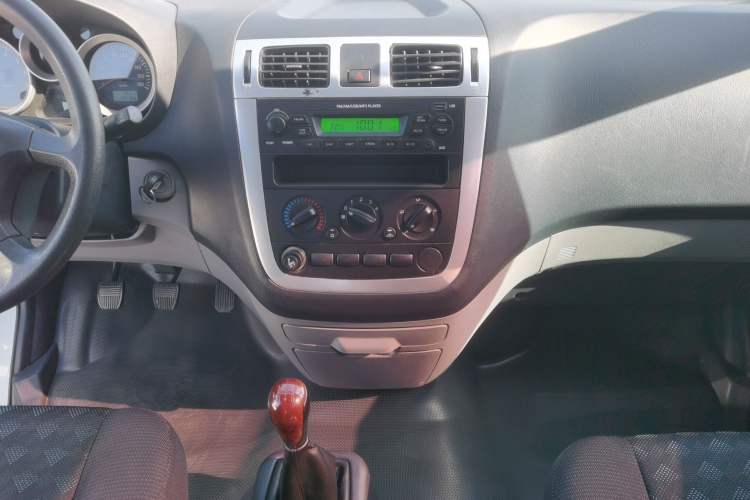 Used Foton MP-X E 2017 2.0L New Express Long Wheelbase 4Q20M