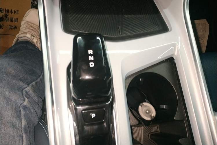 Used Geely Auto Jiajie 2023 Geely Jiaji L 1.5TD DCT Luxury Model