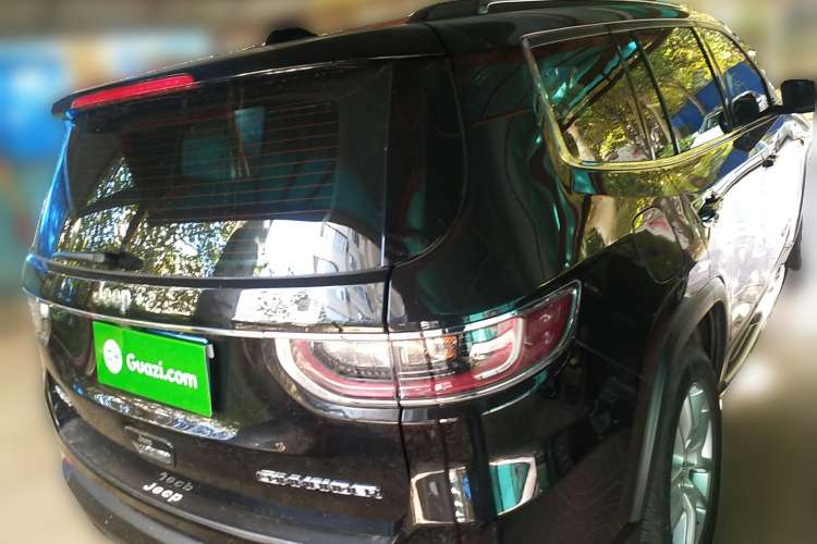 Used Jeep Commander 2018 2.0T Two-Wheel Drive Enjoyment Version China VI Emission Standard