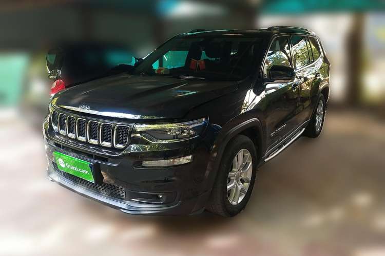 Used Jeep Commander 2018 2.0T Two-Wheel Drive Enjoyment Version China VI Emission Standard