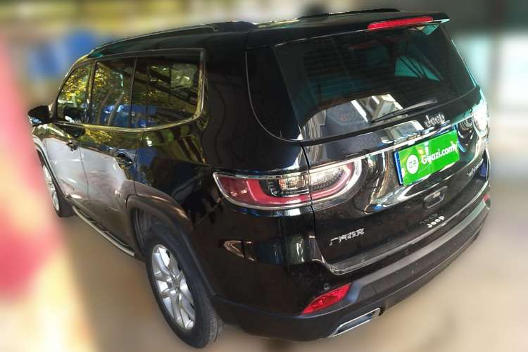 Used Jeep Commander 2018 2.0T Two-Wheel Drive Enjoyment Version China VI Emission Standard