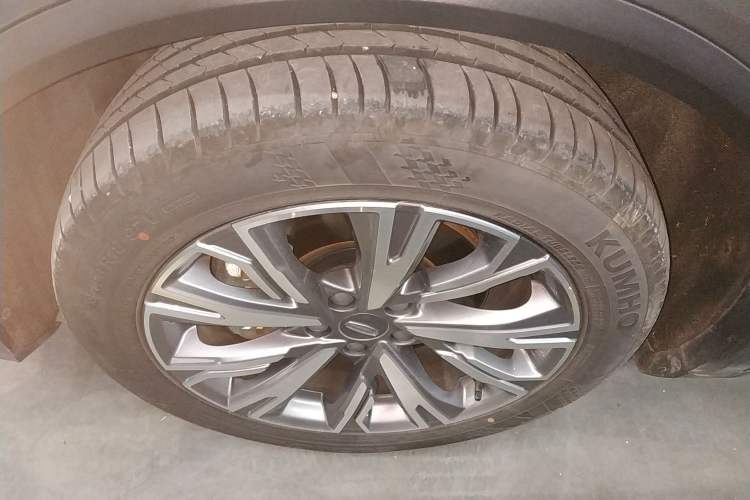 Used Geely Auto Jiajie 2023 Geely Jiaji L 1.5TD DCT Luxury Model