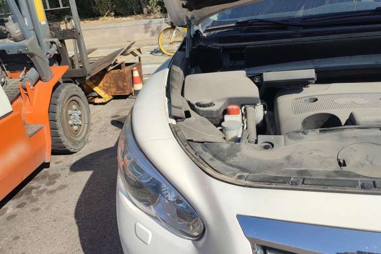 Used Infiniti JX 2013 JX35 Two-Wheel-Drive Excellence Edition
