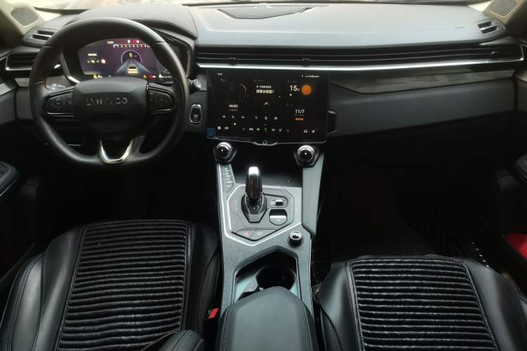 Used Lynk & Co 01 2021 2.0TD Two-Wheel-Drive Pro Trim