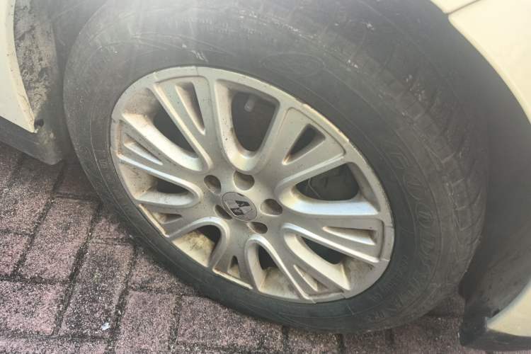 Used Roewe 550 2012 550 1.8L Automatic Value Edition
