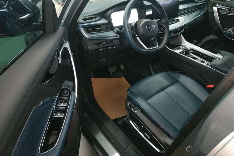 Used Geely Auto Jiajie 2023 Geely Jiaji L 1.5TD DCT Luxury Model