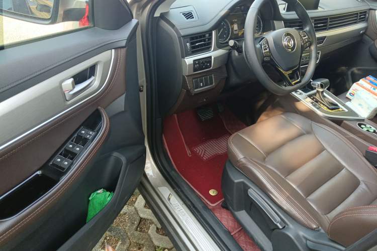 Used FORTHING Joyear X5 2017 Jingxiang Series 1.5T CVT Luxury Model
