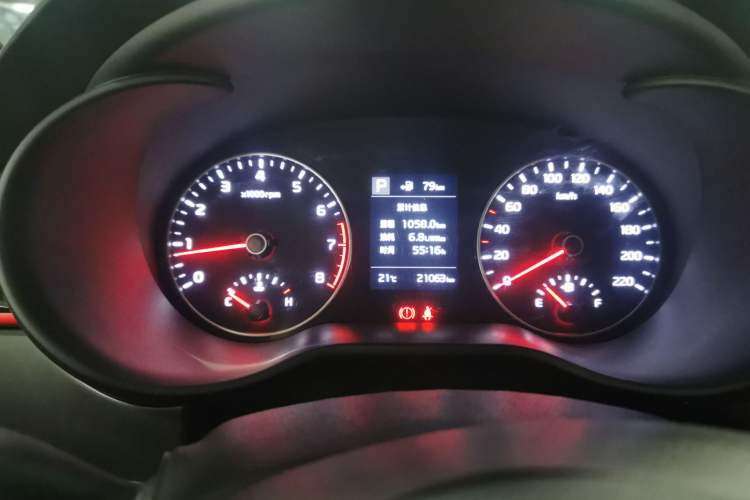 Used Kia KX Cross 2017 1.4L AT GLS
